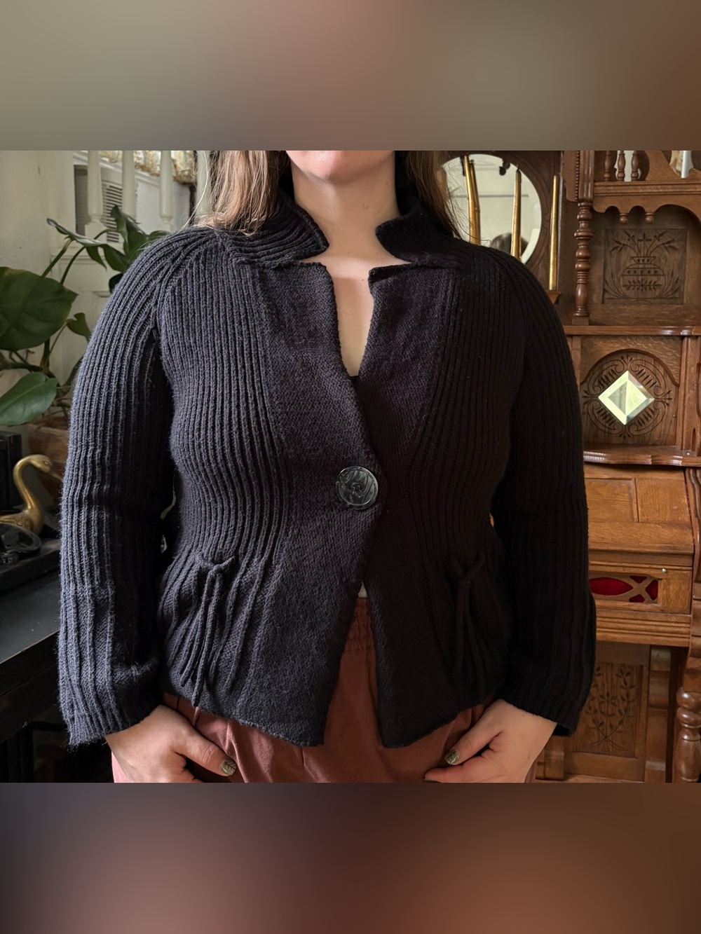 Adorable Y2K whimsygoth boho daisy Fuentes black knit chunky cardigan XL